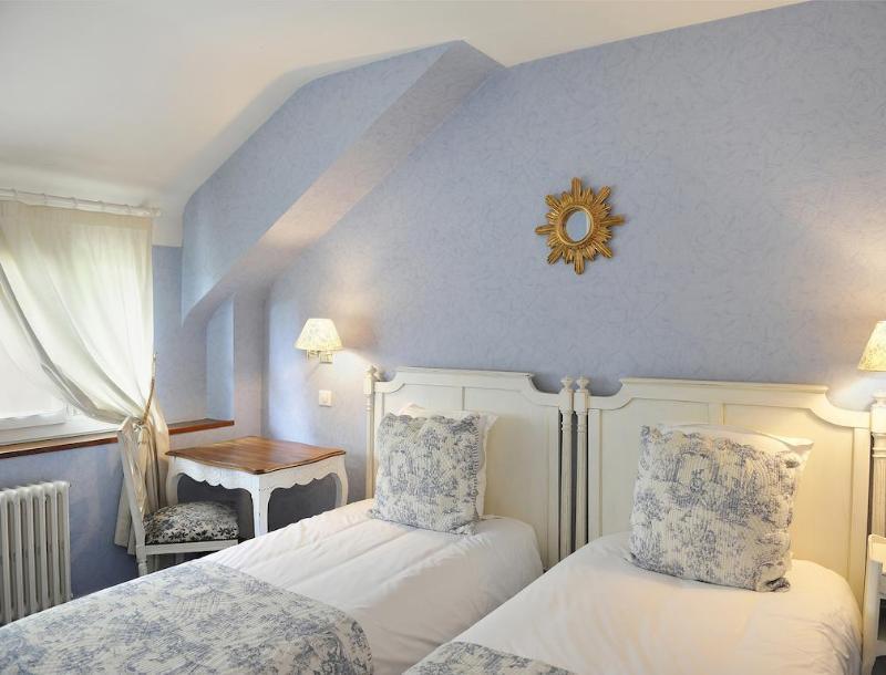 Logis Hotel Villa Marjane Saint-Jean-le-Blanc Exterior foto