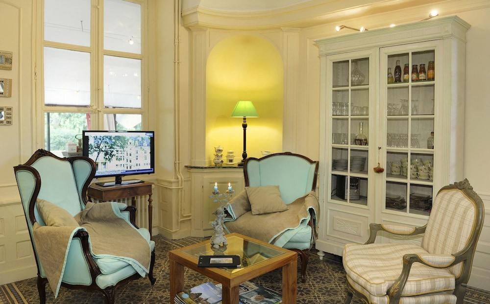 Logis Hotel Villa Marjane Saint-Jean-le-Blanc Exterior foto